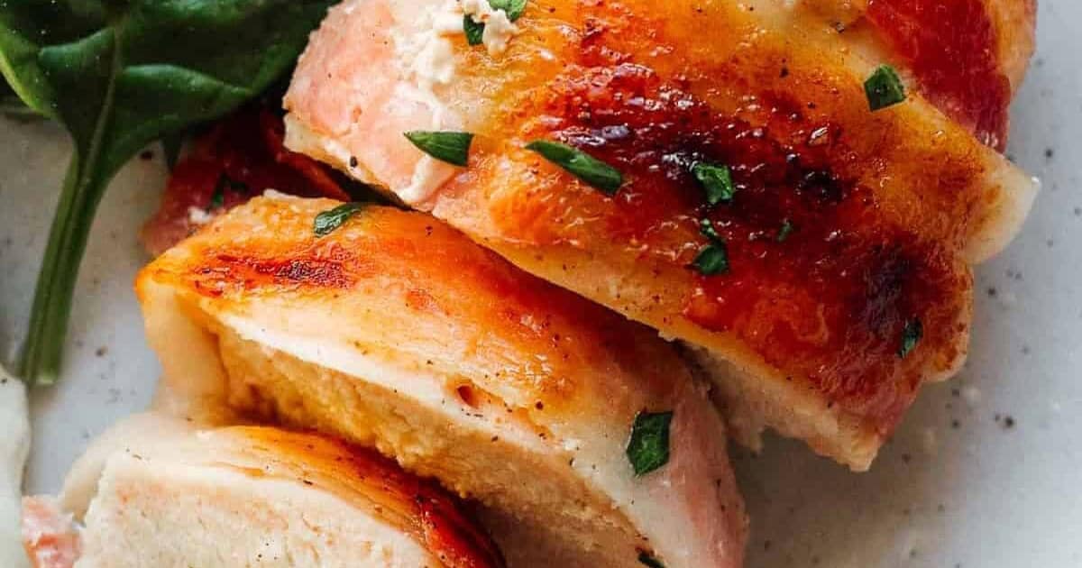Easy Bacon Wrapped Chicken: Crispy Skin, Juicy Meat Every Time