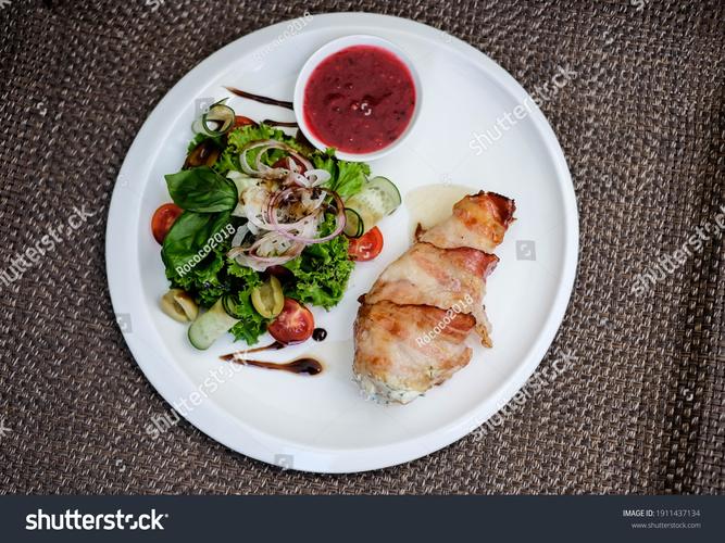 Mastering Bacon Wrapped Chicken: Oven, Grill & Thin Bacon Tips